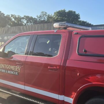 High-school firefighter saves driver from creek