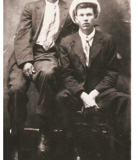 tracysfam_color Opinion: Genealogy technology provides false sense of connection to past