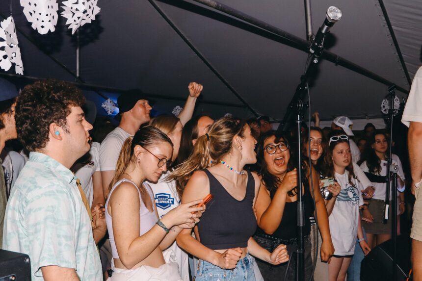 Students show up, bands showdown