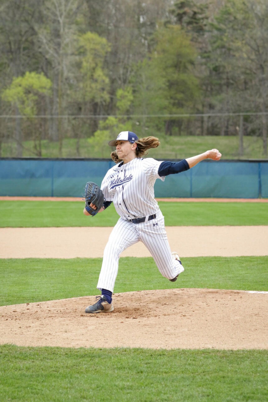 Hillsdale drops three-of-five versus Walsh and Wayne State