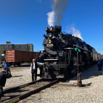 Historic trains come back to Hillsdale