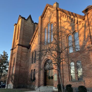 College Baptist plans piano recital