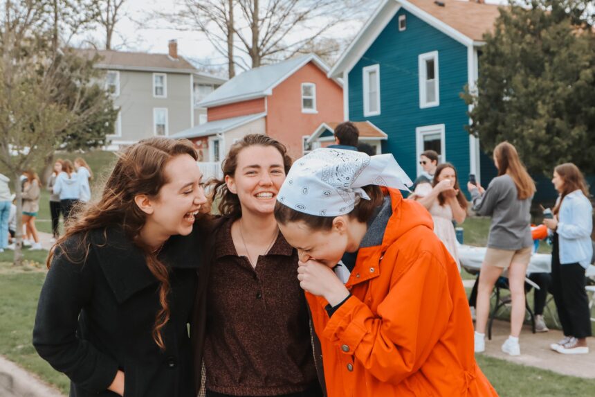 Spring Saturdays: Students dine on Manning