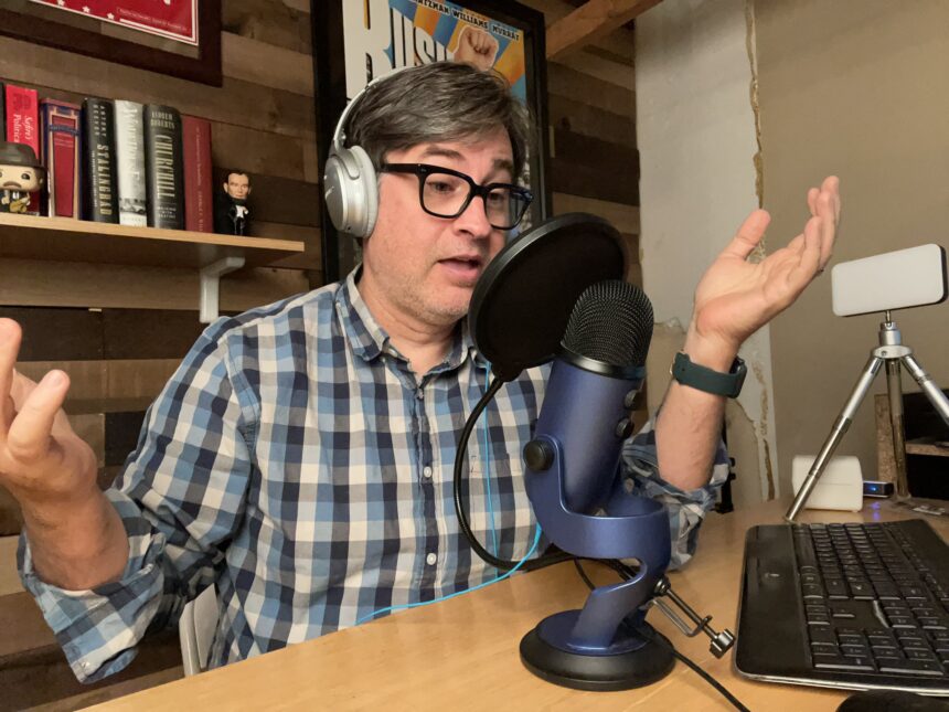 zF25_Tic “Wasn’t That Special” reviews 50 years of SNL