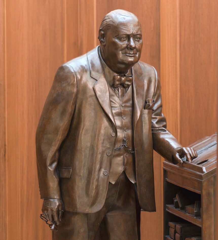 Students, faculty, Winston Churchill bond over cigars