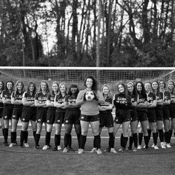 Womens club soccer ends season 6-4, moves to playoffs