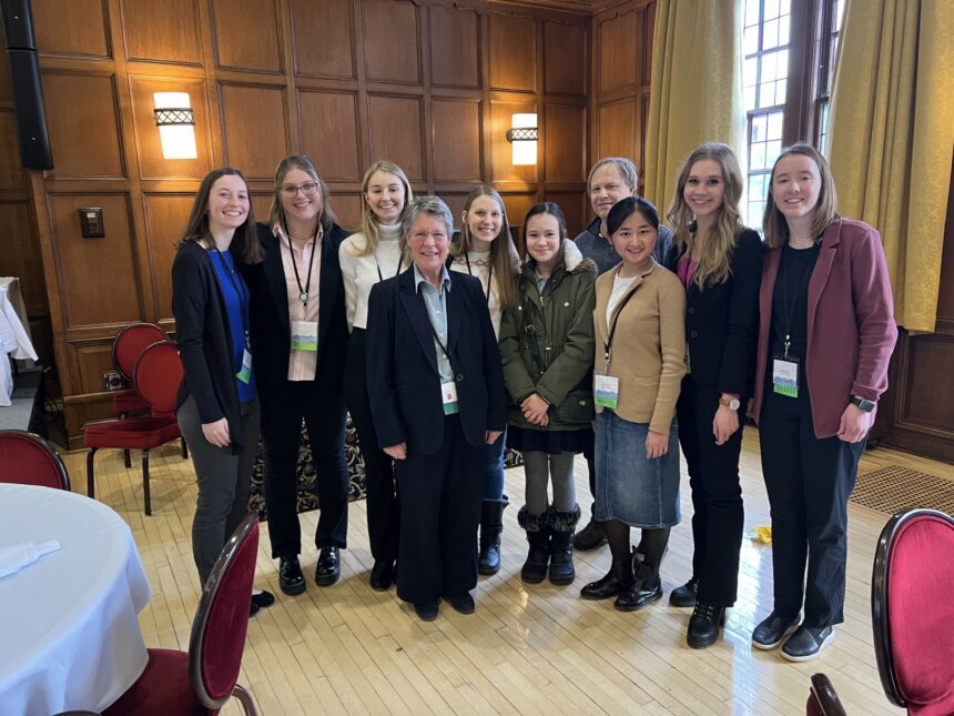 Physics students meet famous female astrophysicist