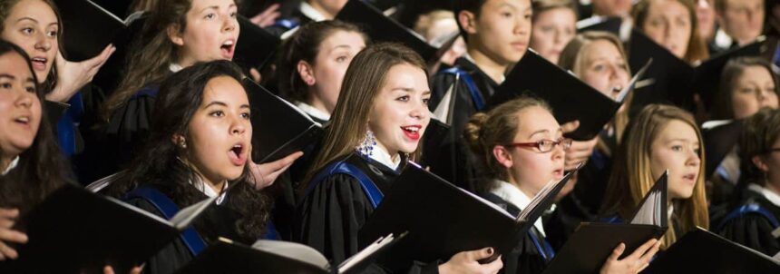 Letter to the editor: Sing the alma mater, not the fight song