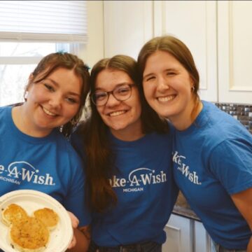 Chi Omega hosts annual Pancake Breakfast Fundraiser over Parents’ Weekend