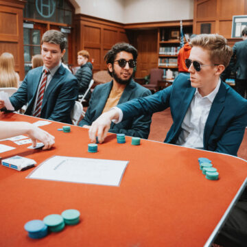 Students test their luck at SAB Casino Night