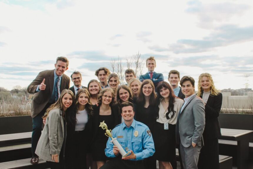 Hillsdale Mock Trial punches ticket to nationals