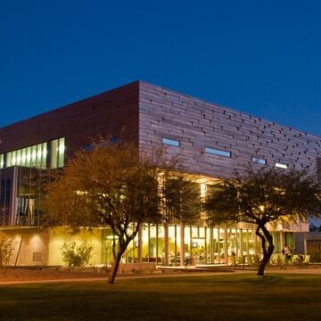 Debate team wins three of five rounds at Arizona tournament