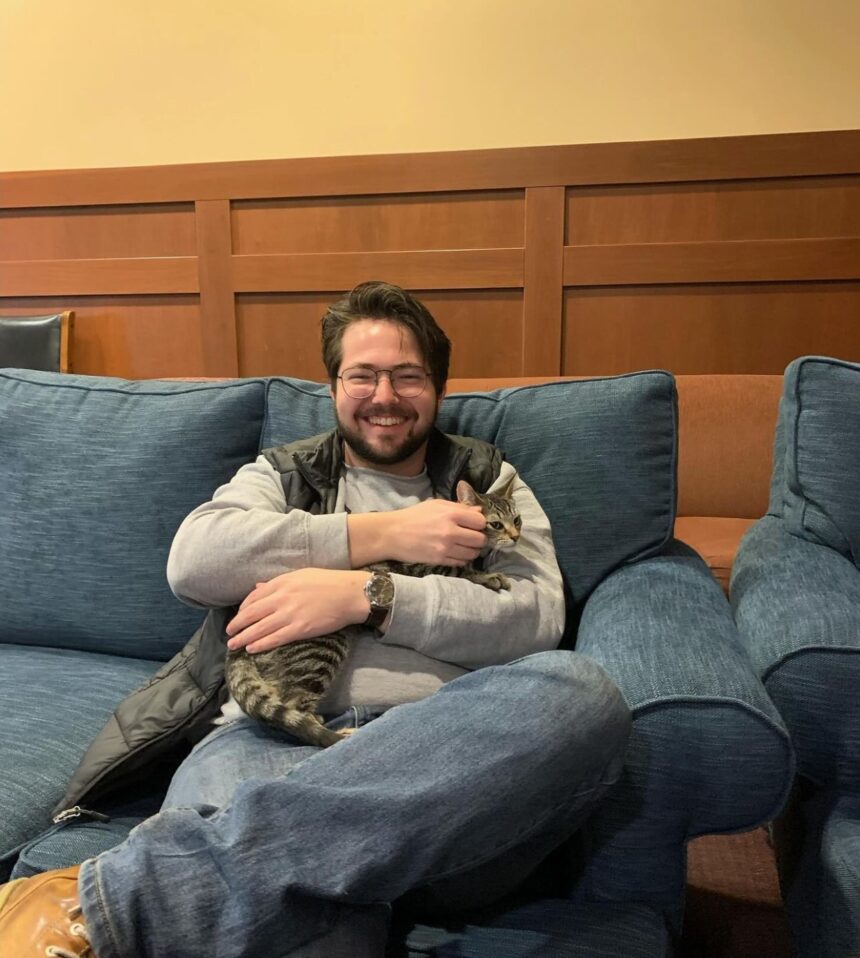 Psi Chi brings animals from Humane Society to campus