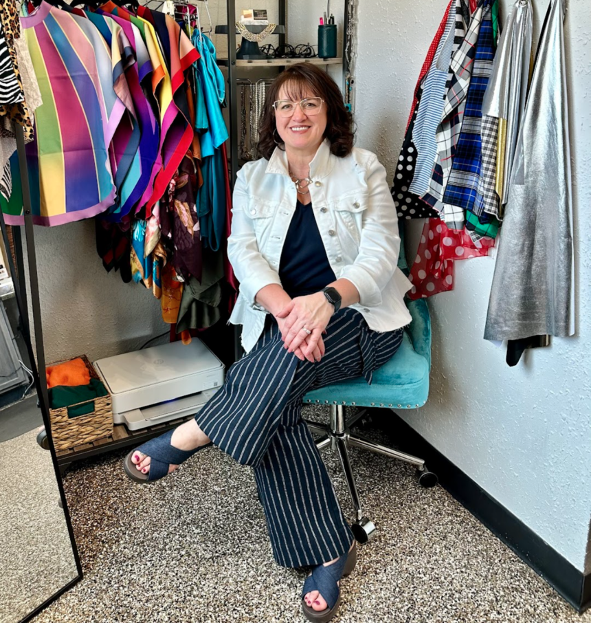 Beauty consultant to partner with local shops