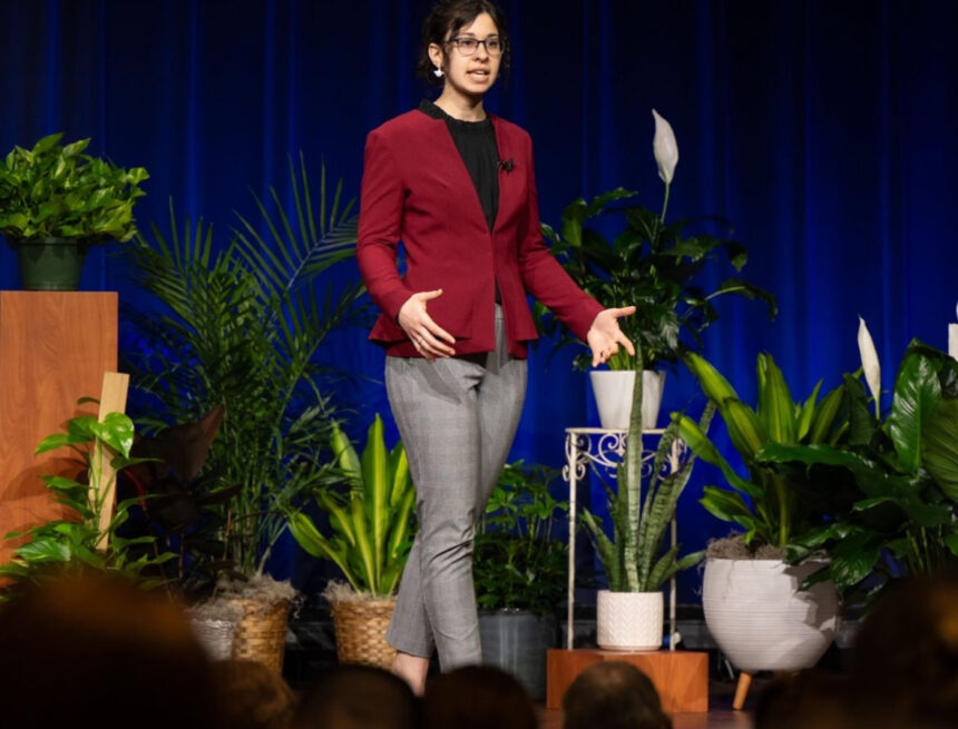 Sophomore Emily Schutte wins 24th annual Everett Oratory Competition