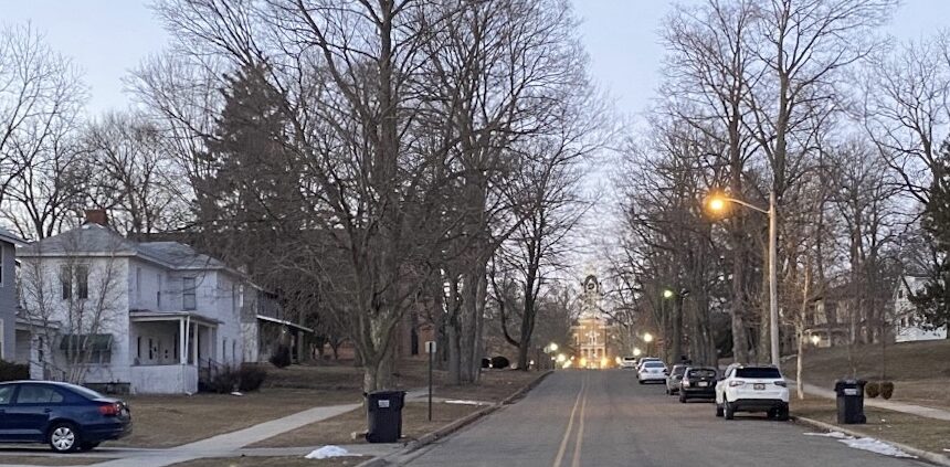 It’s off to the races on Manning Street