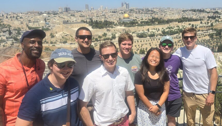 Students travel to Israel amid ongoing war
