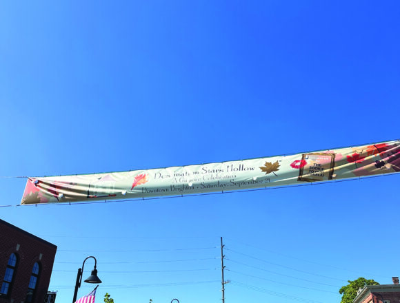 Thousands flock to Michigan town for ‘Destination Stars Hollow’ experience