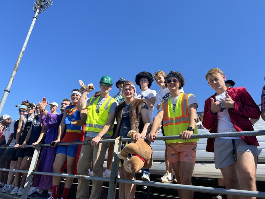 Men’s dorm showdown at halftime