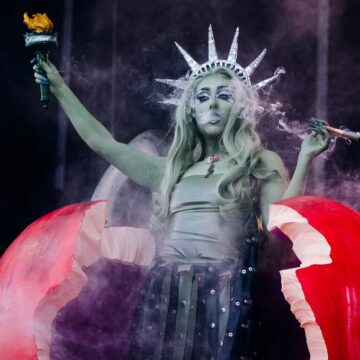 Coastal elites can learn politics From this Midwest princess