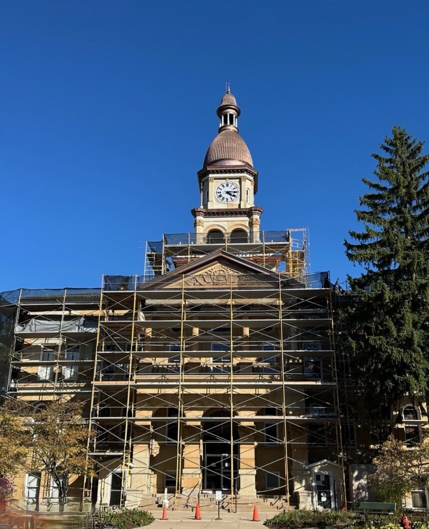 Courthouse scaffolding to come off by Nov. 15