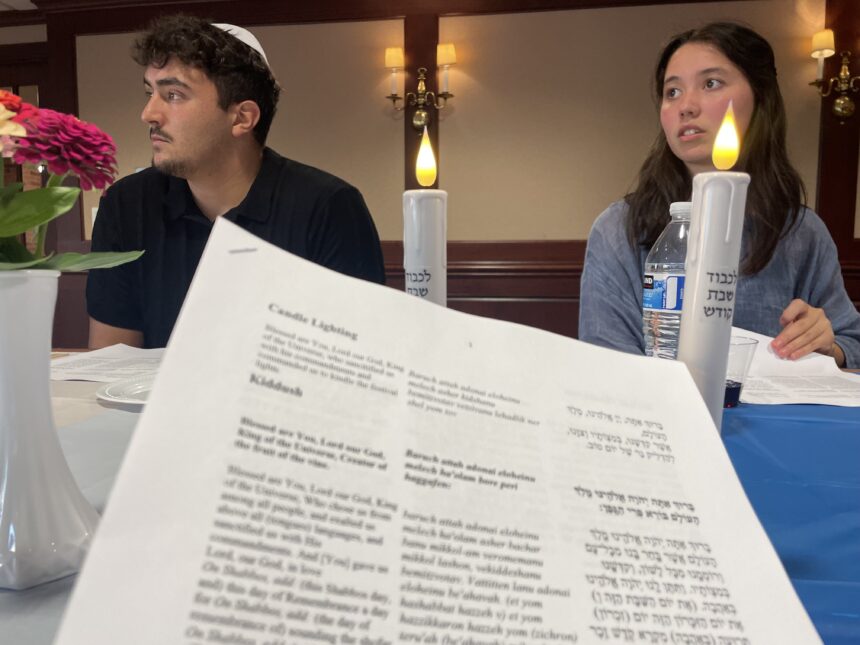 Jewish students find ‘mishpacha’ within faith-based club on Christian campus