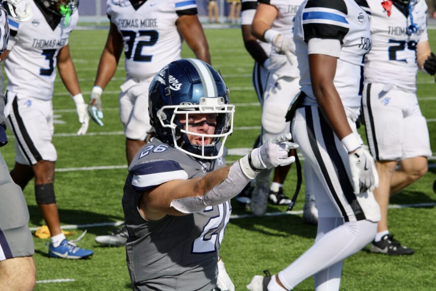 Football continues winning streak with home victory