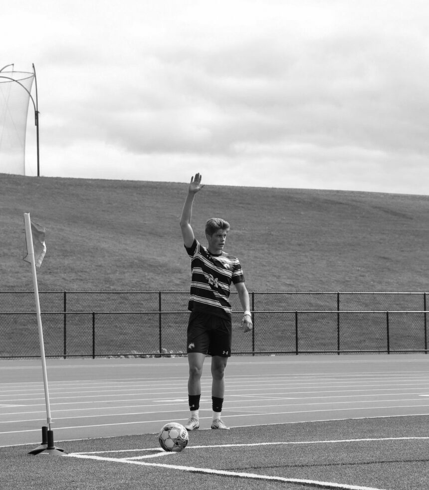 Barton makes the switch from free kicks to field goals