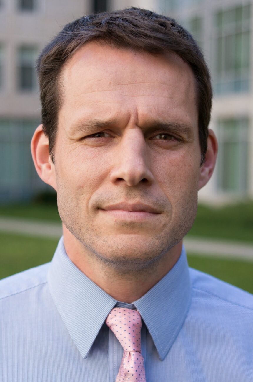 Politics trump Christianity, guest lecturer says