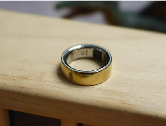 Oura Ring captivates campus with new health tracking technology