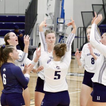 Chargers win all three games over the weekend, take control of GMAC