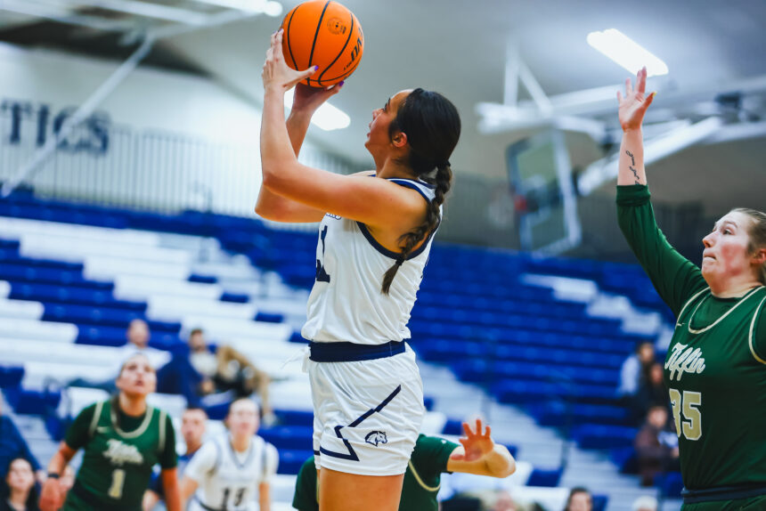 Chargers extend winning streak to eight straight