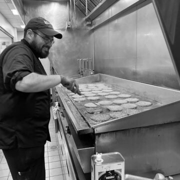 Metz cooks with non-seed oils