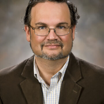 Speaker to discuss weaponry across history