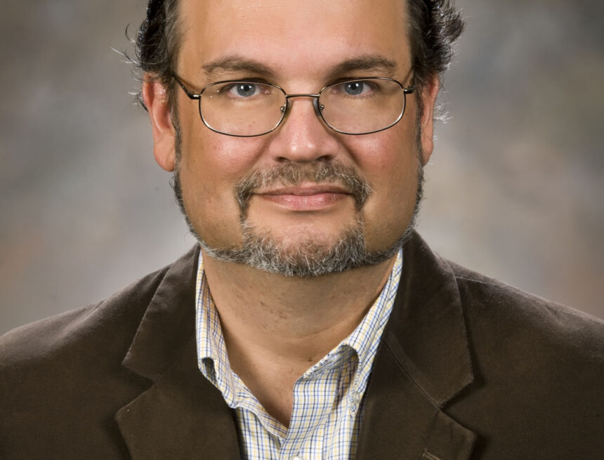 Speaker to discuss weaponry across history