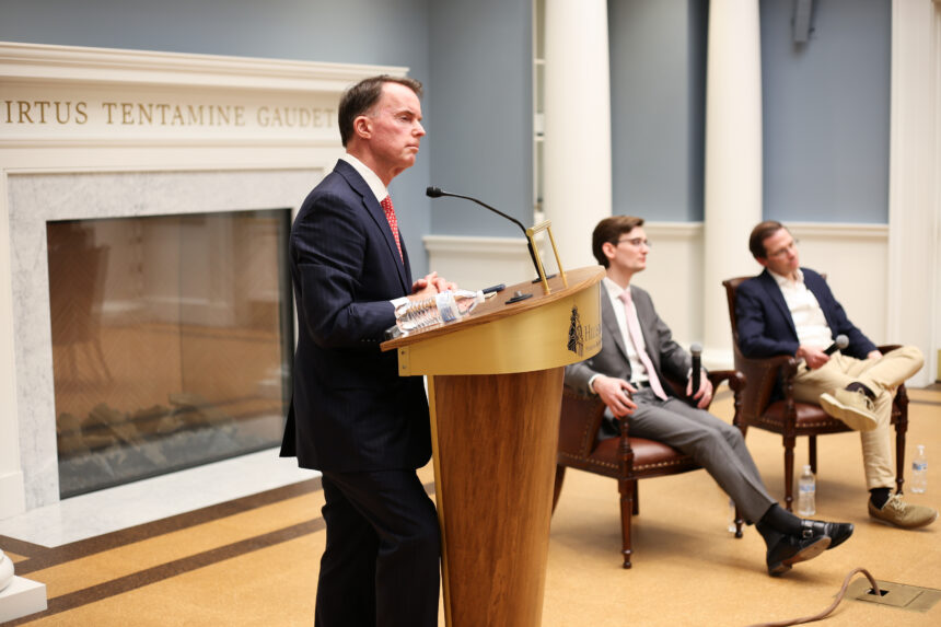 Panel discusses panel of DOE