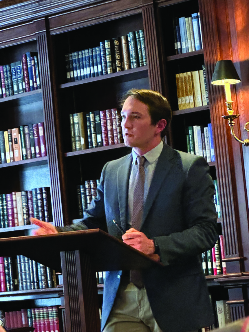 English majors give honors lectures