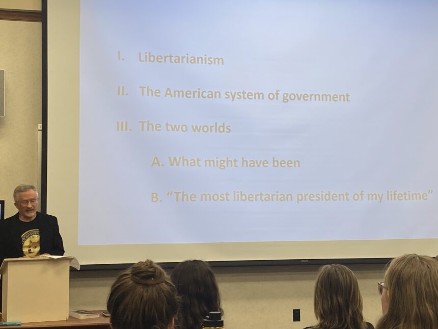 Professors discuss Trump’s economics