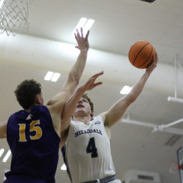 Men’s basketball to host G-MAC semifinals
