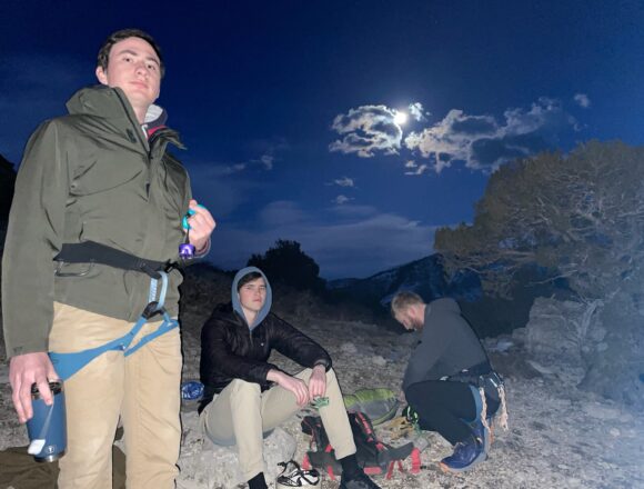 Hiking through the Hillsdales: Students trek out West for spring break adventure