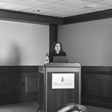 Nonprofit CEO addresses illiteracy crisis in America