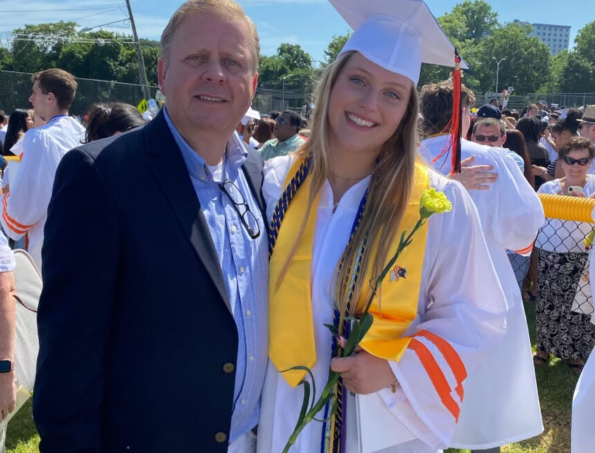 Seniors honor Emmy Sigtryggson