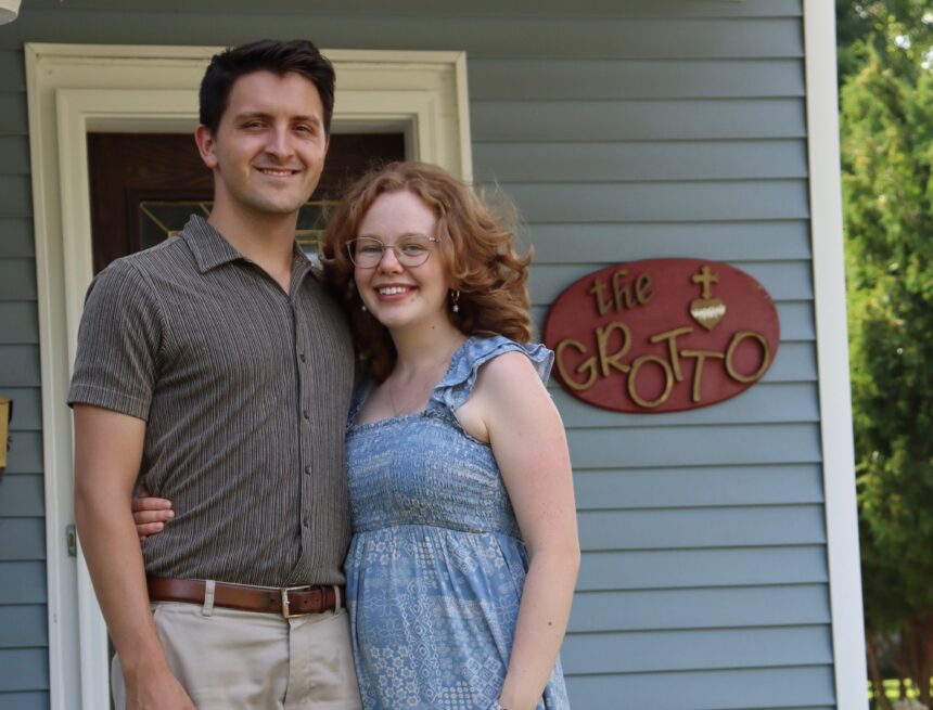 New alumni couple continues Catholic ministry at the Grotto