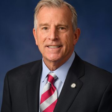 State legislators debate cellphones in K-12 schools