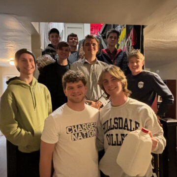 New Santa in town? ‘Daddy Koon’ delivers milk and cookies