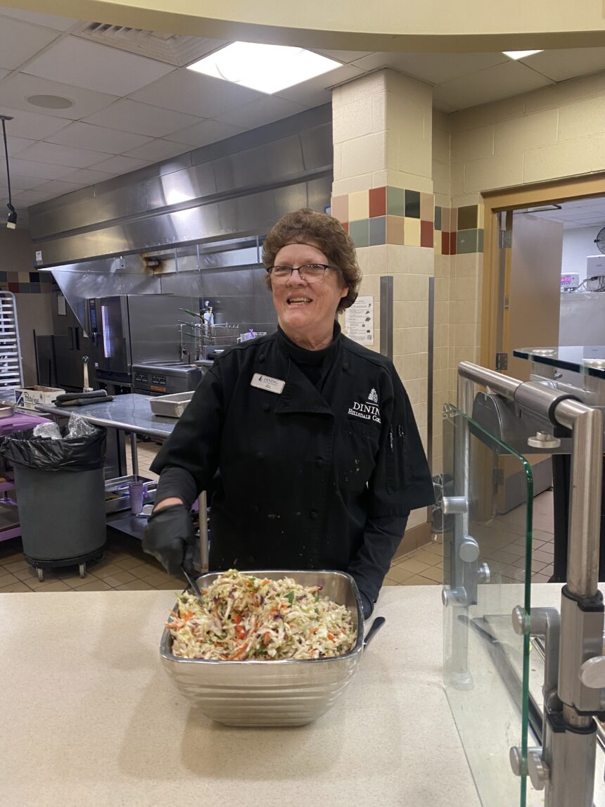 Metz server retires after 30 years at the counter