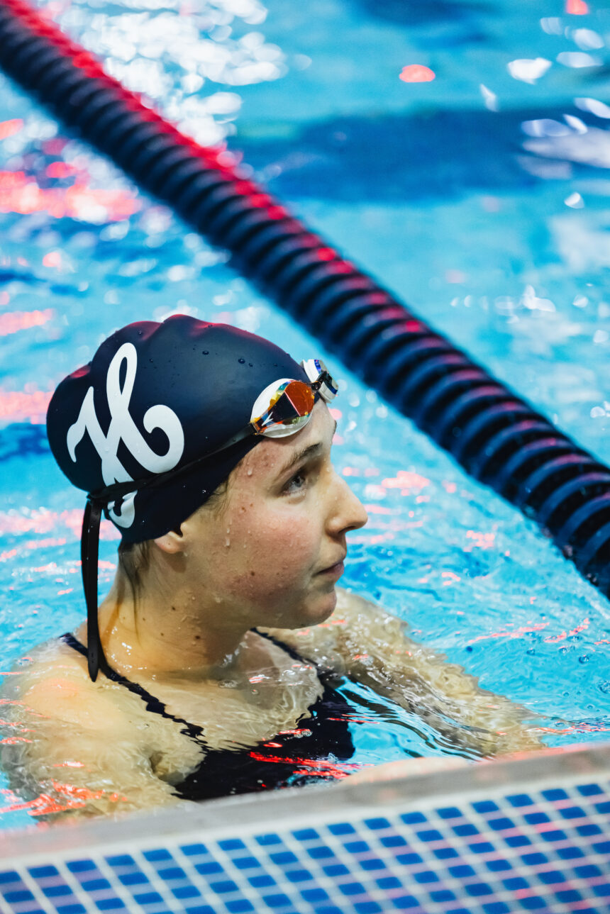 Babenko leads team double-domination