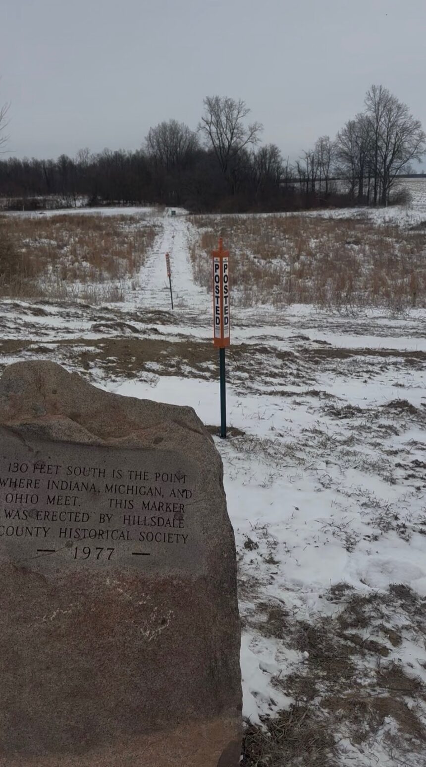 Where does Michigan end and Indiana begin?