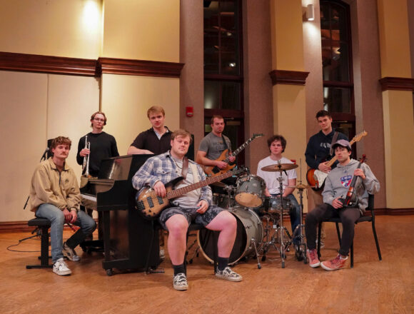 ‘All Aboard!’: Meet the members of Runaround