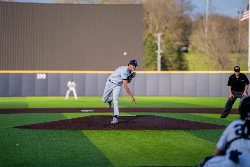 Figman leads comeback against No. 15